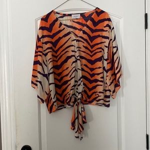 Adrienne Tiger Print Top. Perfect for CLEMSON Ball game.  Wore twice like new